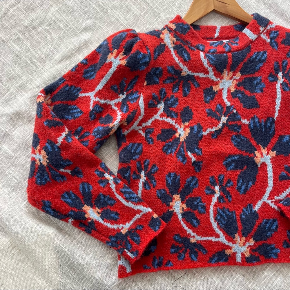 &merci Crop Crewneck Sweater ll Puff Shoulder Detail